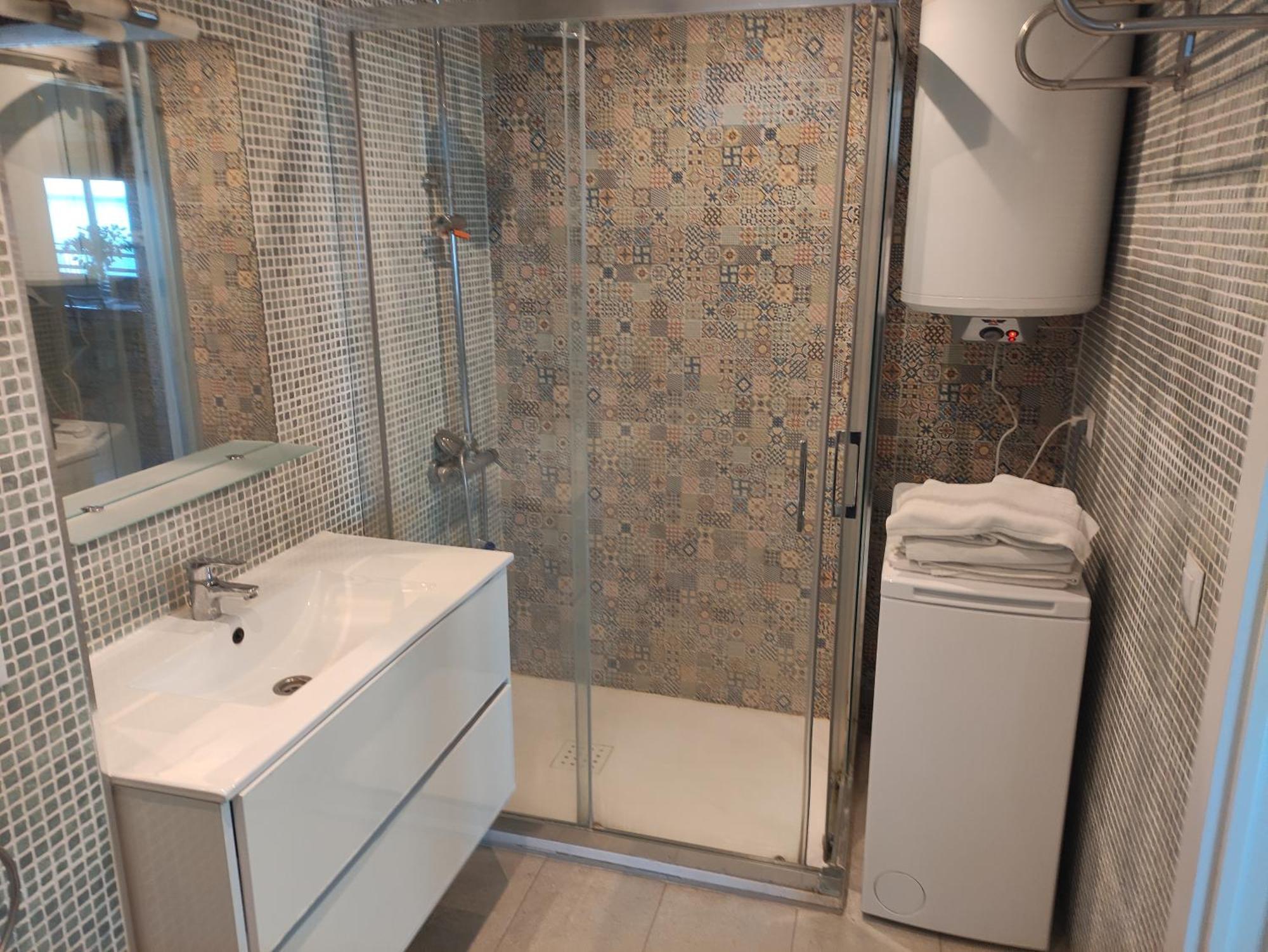 In First Line Apto 8-6 Appartement Marbellac